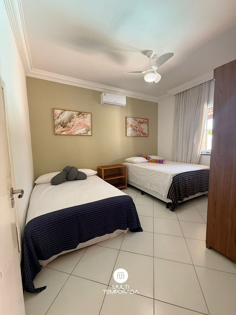 Casa em Cond Fechado Arembepe - Camaçari/BA