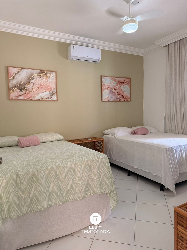 Casa em Cond Fechado Arembepe - Camaçari/BA