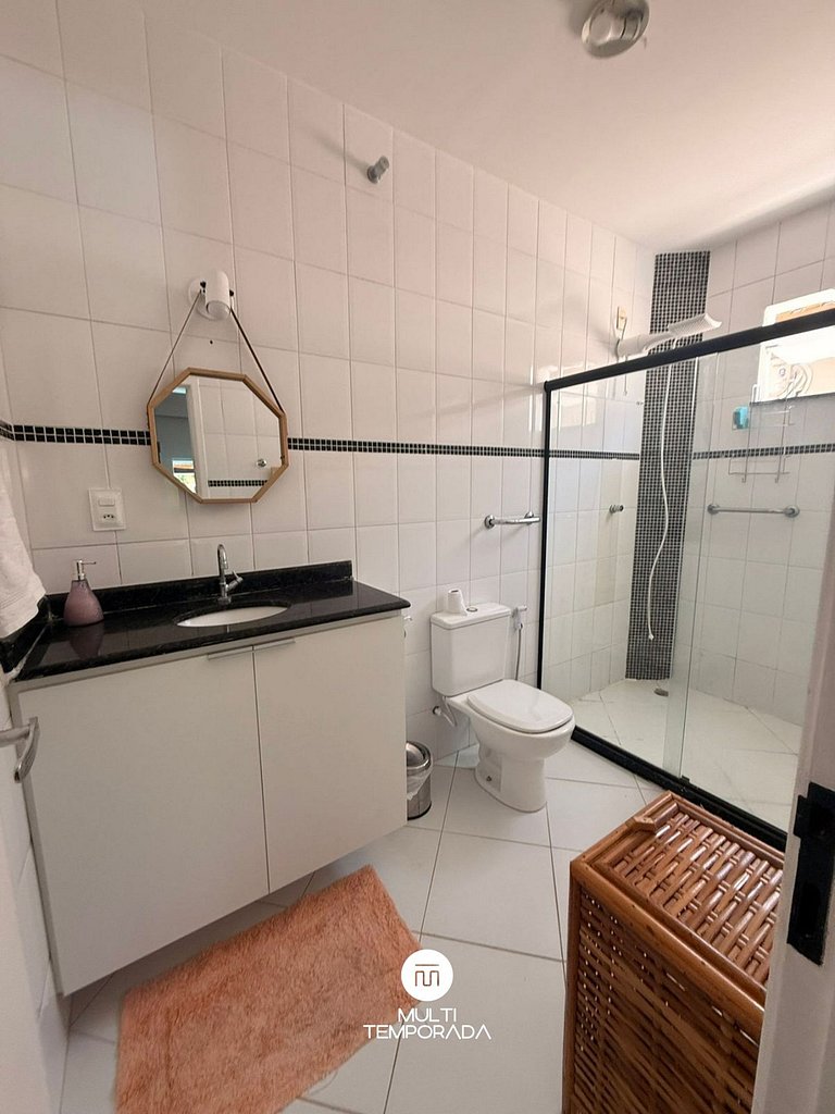 Casa em Cond Fechado Arembepe - Camaçari/BA