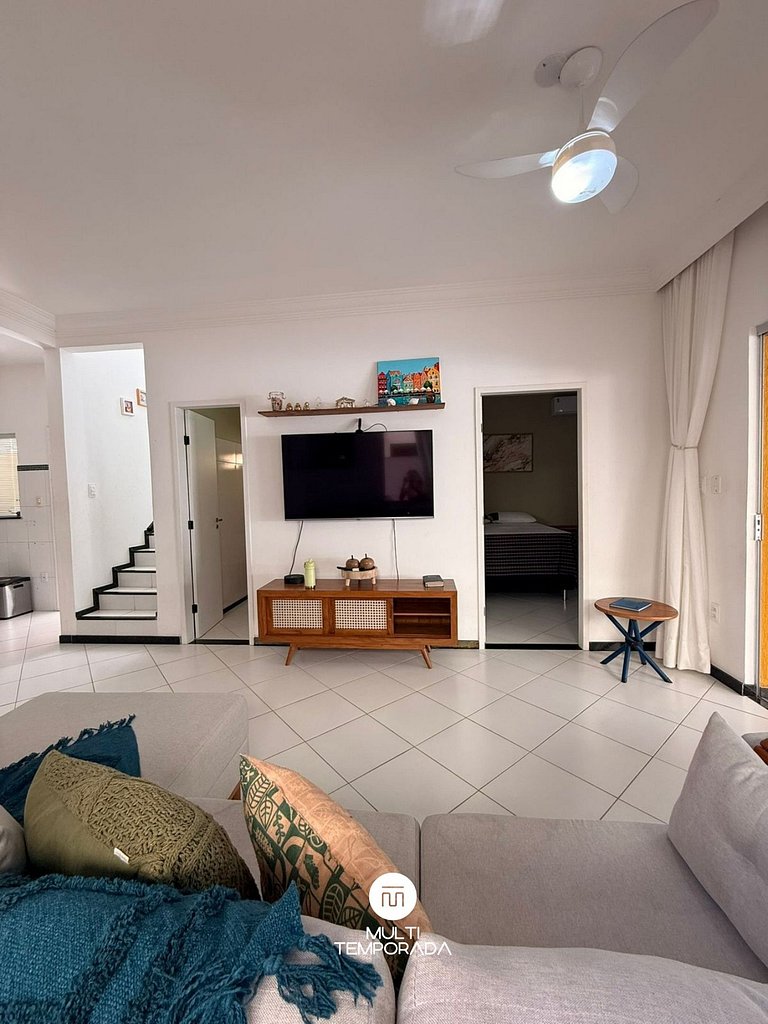 Casa em Cond Privativo em Arembepe - Camaçari - BA