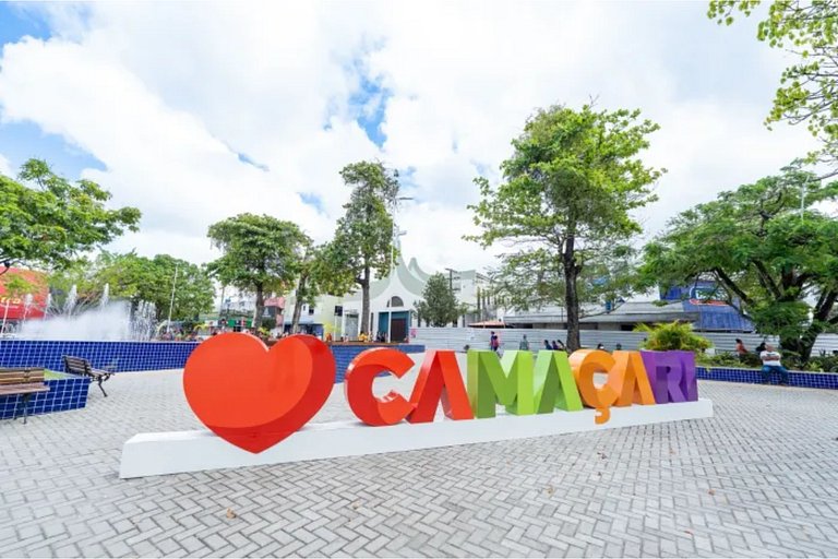 Casa em Cond Privativo em Arembepe - Camaçari - BA