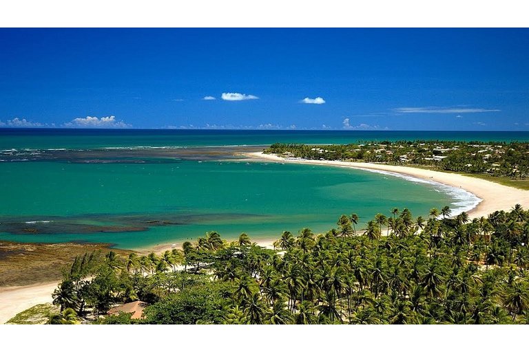 Casa em Cond Privativo em Arembepe - Camaçari - BA