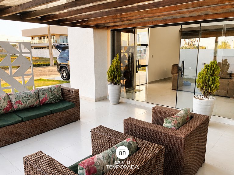 Casa Luxuosa em Cond c/ Piscina - RN