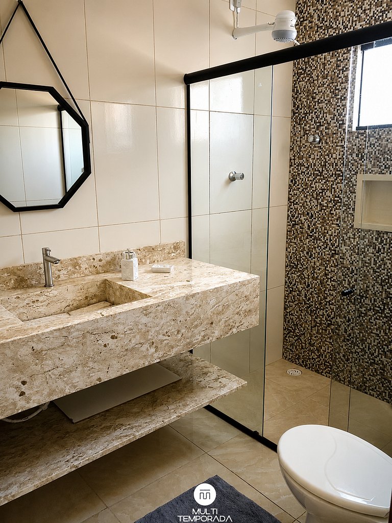 Casa Luxuosa em Cond c/ Piscina - RN