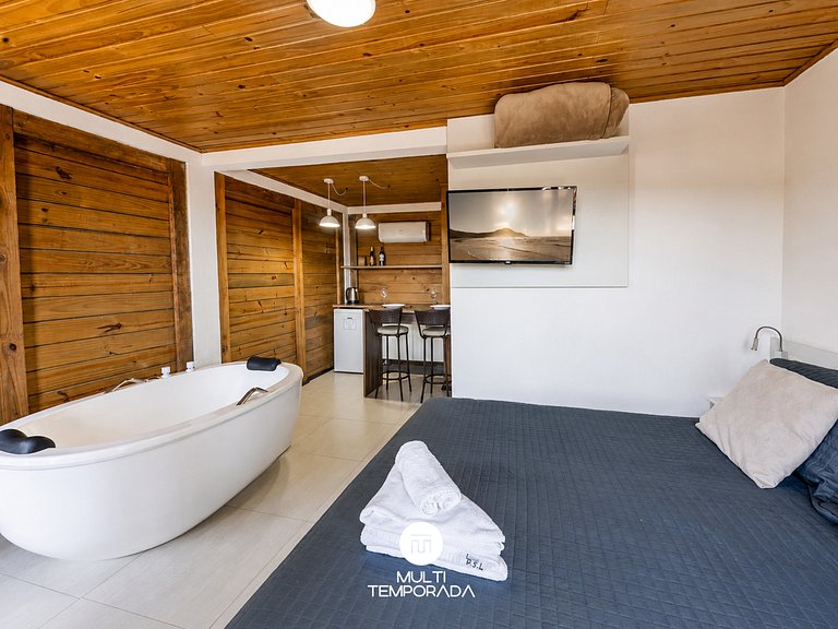 Suite Deluxe com Banheira - Solar dos Lírios