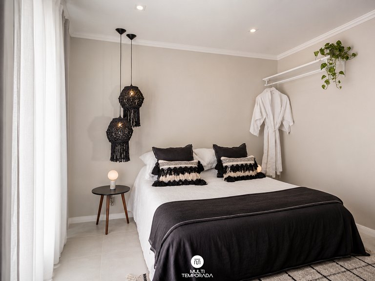 Suíte Room 4 com Piscina Aquecida - CasaIvan