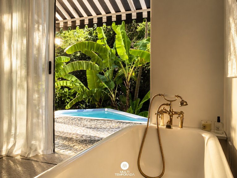 Suíte Room 4 com Piscina Aquecida - CasaIvan