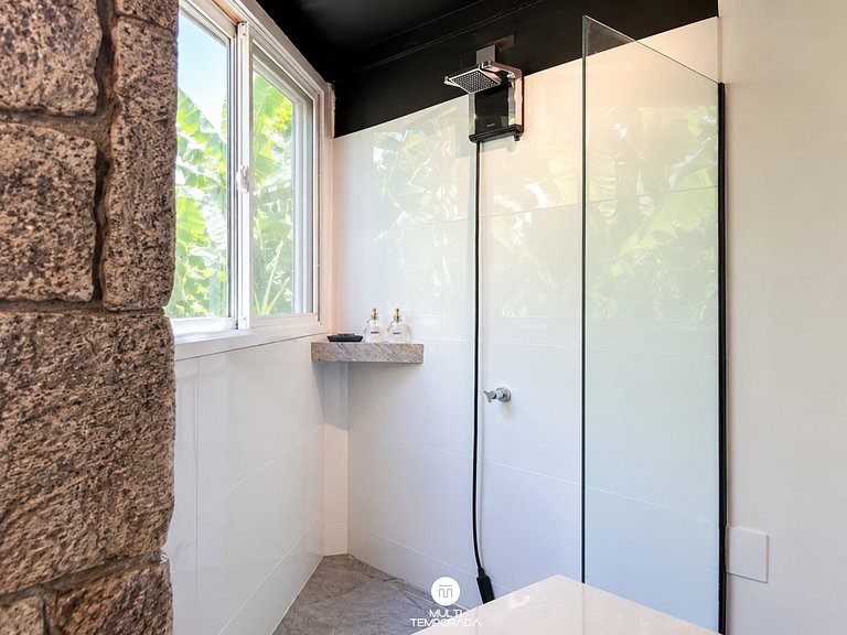 Suíte Room 4 com Piscina Aquecida - CasaIvan
