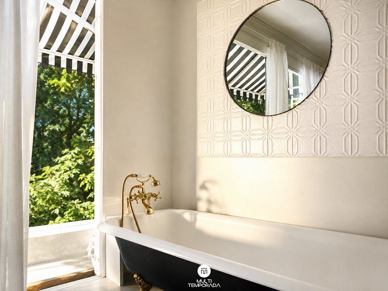 Suíte Room 4 com Piscina Aquecida - CasaIvan