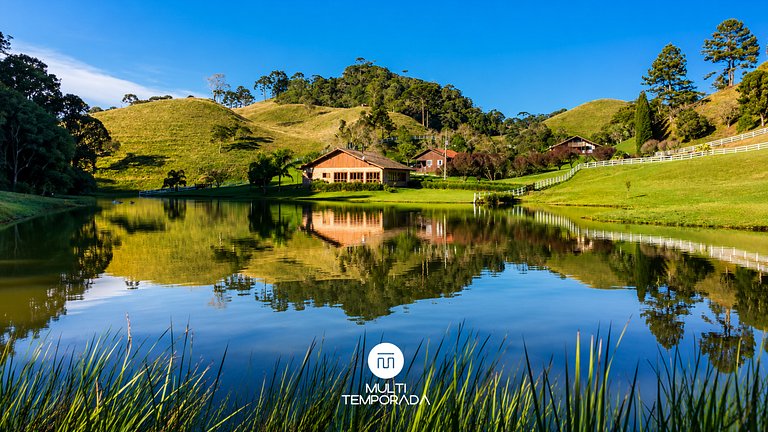 Linda Casa em Estilo Germânico em Rancho Queimado