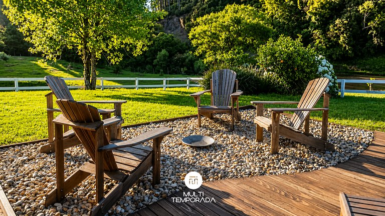 Linda Casa em Estilo Germânico em Rancho Queimado