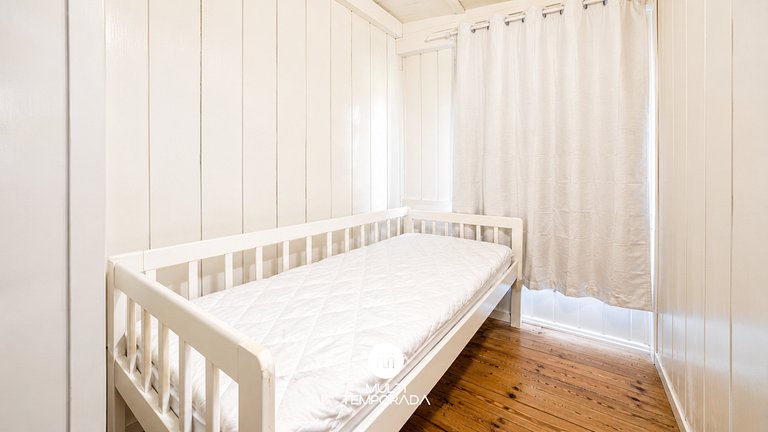 Linda Casa em Estilo Germânico em Rancho Queimado