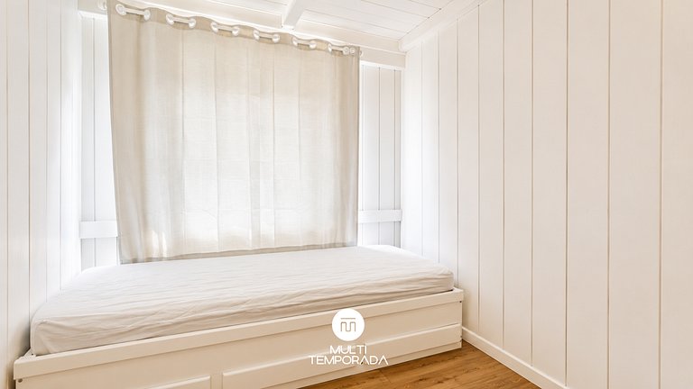 Linda Casa em Estilo Germânico em Rancho Queimado