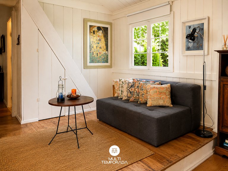 Linda Casa em Estilo Germânico em Rancho Queimado