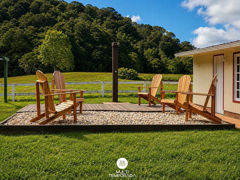 Linda Casa em Estilo Germânico em Rancho Queimado