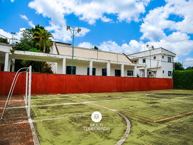 Chácara 3 Poderes Piscina - 60 pessoas - Guararema