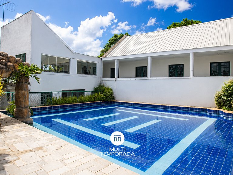 Chácara 3 Poderes Piscina - 60 pessoas - Guararema
