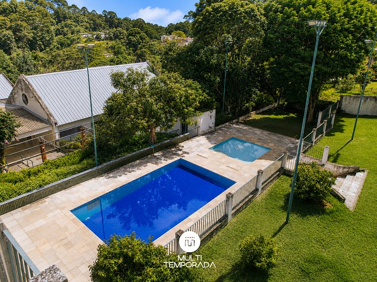 Chácara 3 Poderes Piscina - 60 pessoas - Guararema