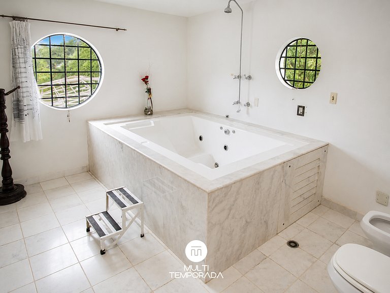 Chácara 3 Poderes Piscina - 60 pessoas - Guararema