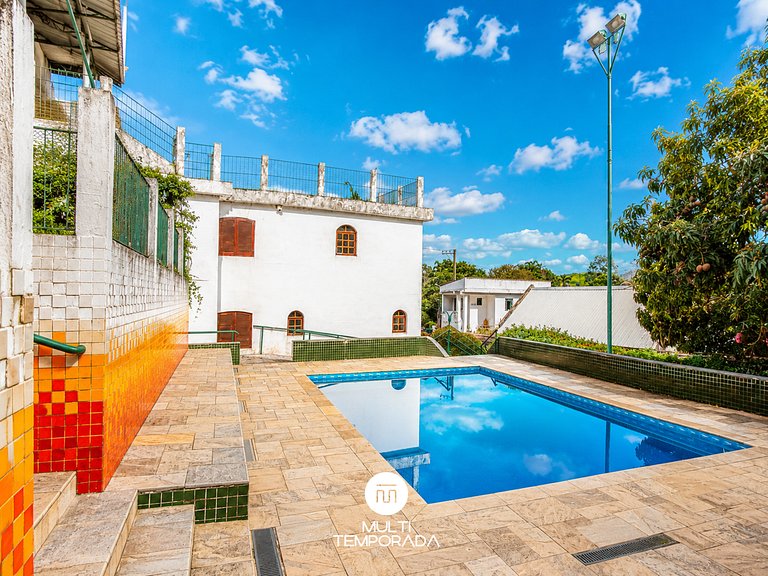 Chácara 3 Poderes Piscina - 60 pessoas - Guararema