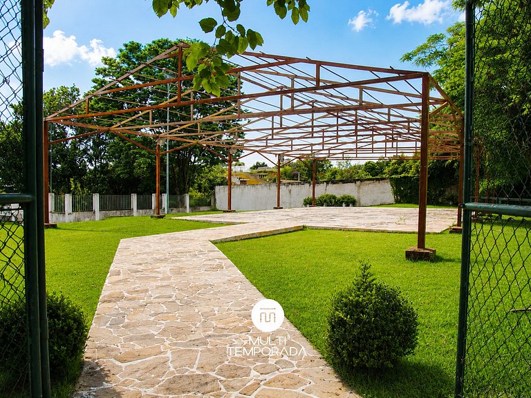 Chácara 3 Poderes Piscina - 60 pessoas - Guararema