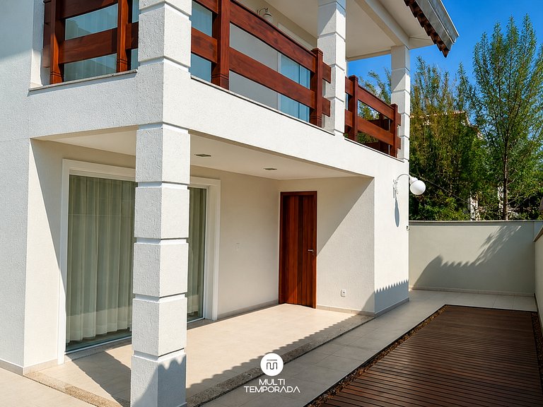 Casa Pássaro em Cond Privado - Cabo Frio/RJ