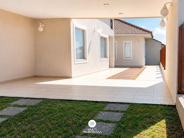 Casa Pássaro em Cond Privado - Cabo Frio/RJ