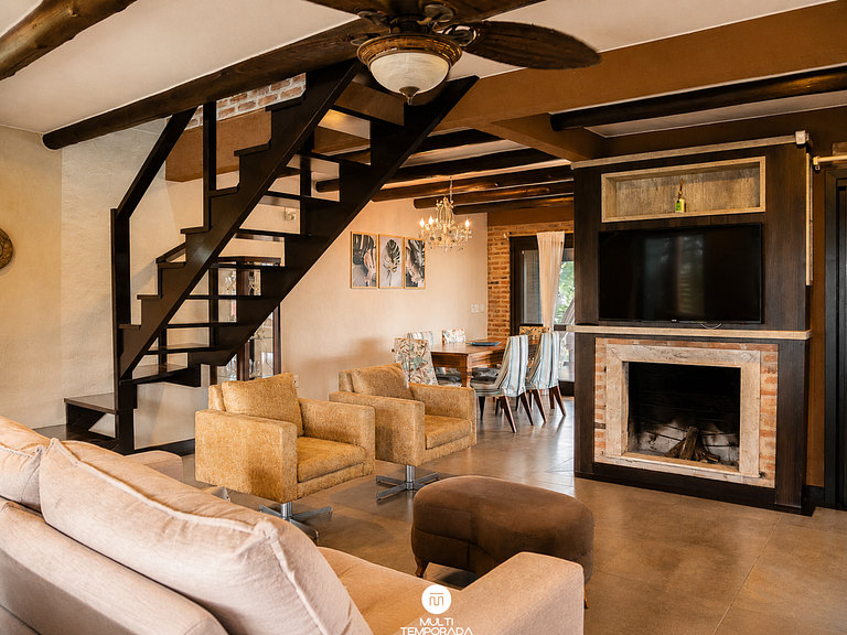 Ibiraquera Life - House Premium com Banheira