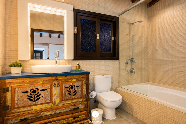 Ibiraquera Life - House Premium com Banheira