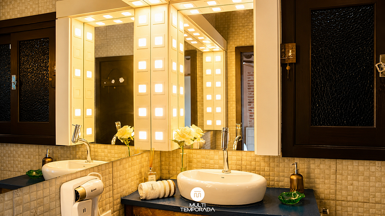 Ibiraquera Life - House Premium com Banheira