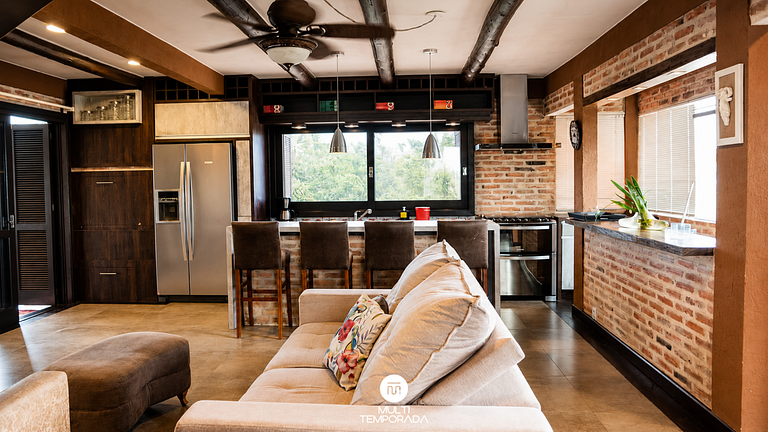 Ibiraquera Life - House Premium com Banheira