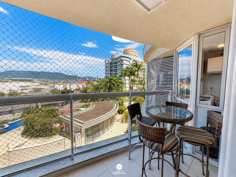 Excepcional Nautilus Home Club com Vista Mar