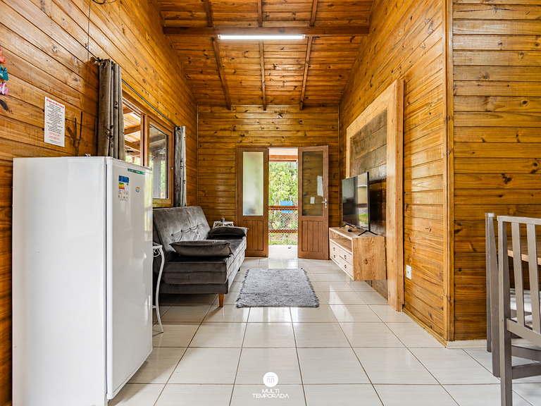 Casa com Piscina em Governador Celso Ramos/SC
