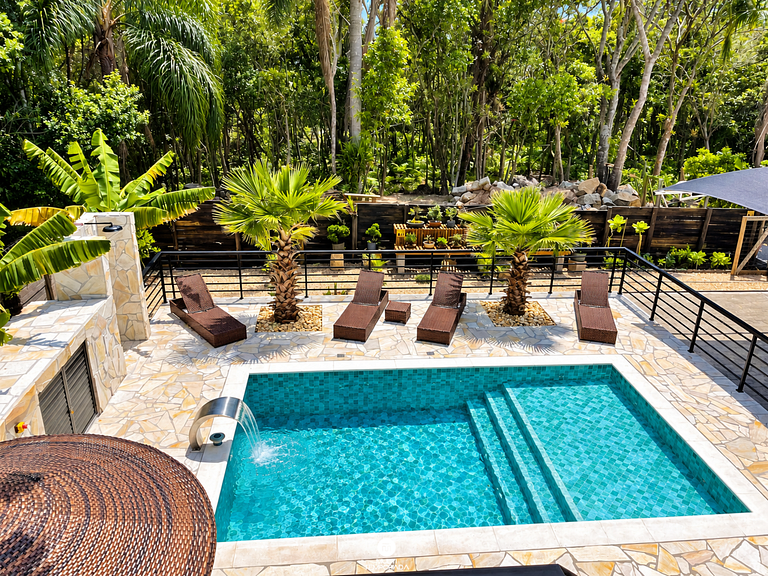 Casa Privativa com Piscina na Barra da Ferrugem/SC