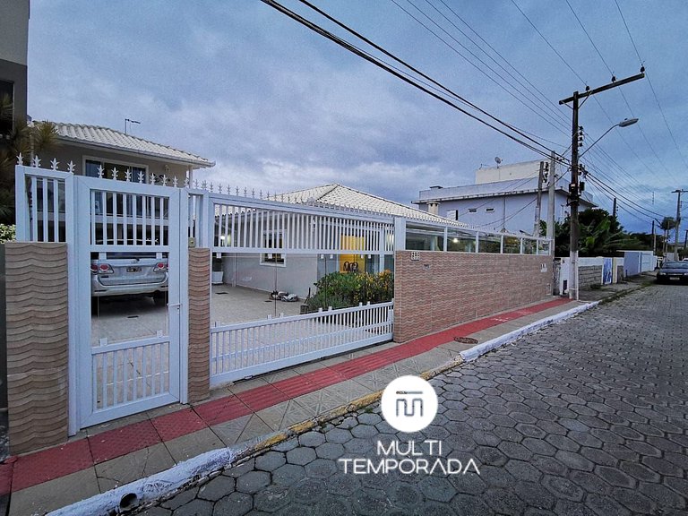Apartamento no Campeche 150m da Praia